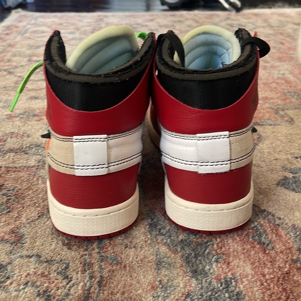 ❗️OFF WHITE JORDAN 1❗️ - Picture 4 of 16